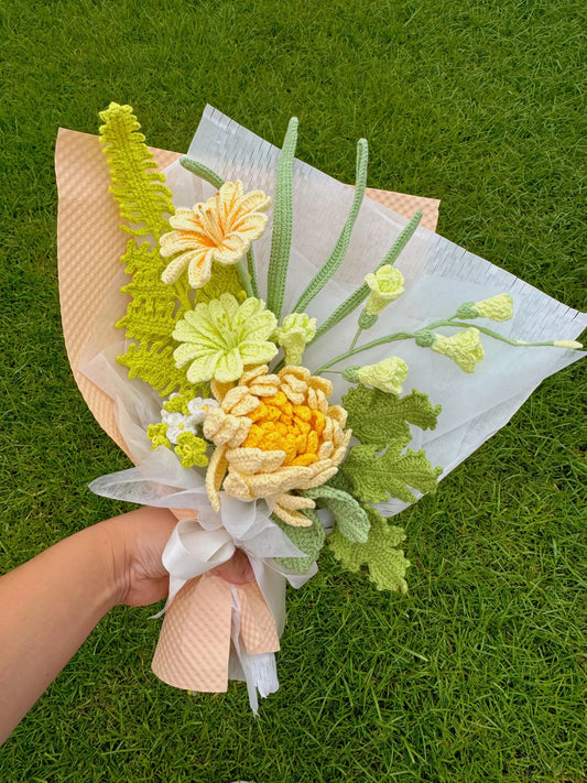 Crochet Dahlia bouquet, hand made, personalized gift for girl friend, home decoration, knitted Rose flower, forever flower, Dahlia bouquet